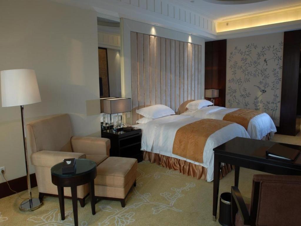 Sichuan Tennis International Hotel Main Building Chengdu Exterior photo