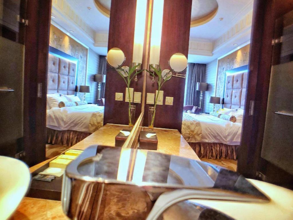 Sichuan Tennis International Hotel Main Building Chengdu Exterior photo